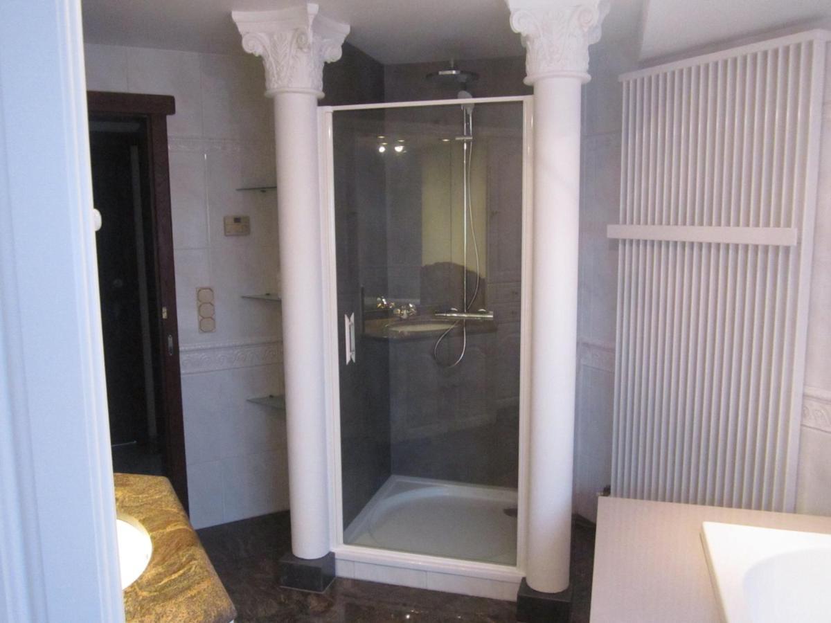 Vakantiewoning Upstairzzz Kortessem ภายนอก รูปภาพ