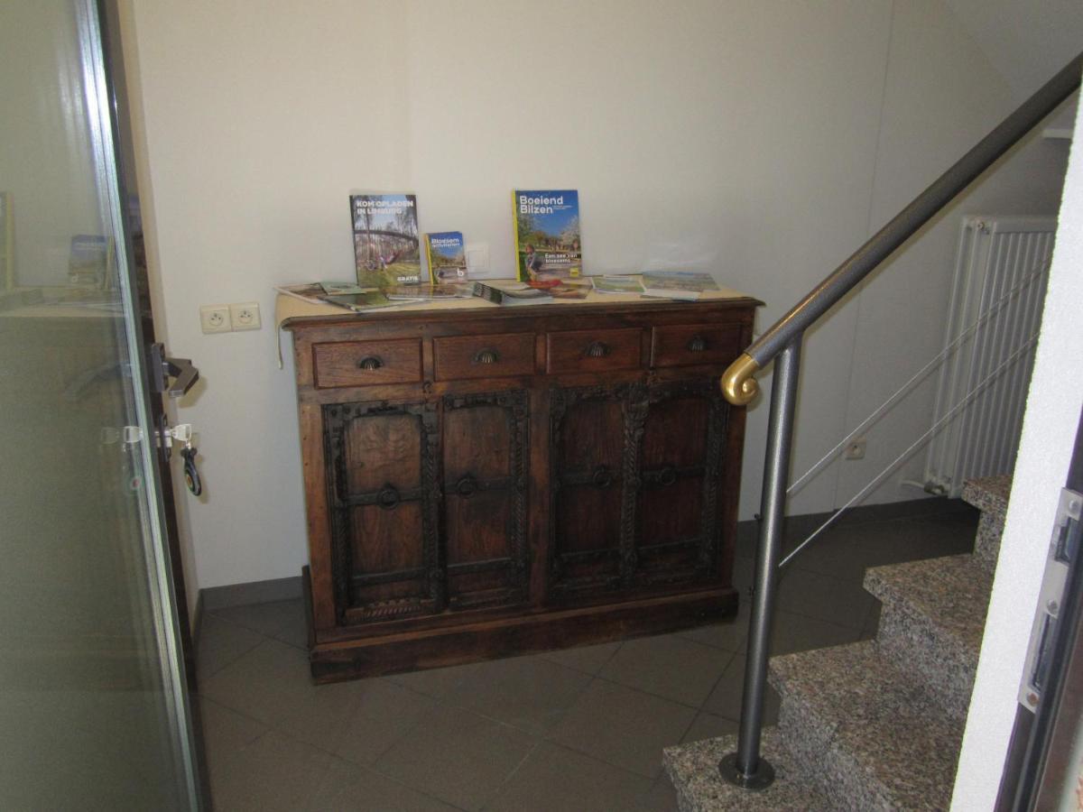 Vakantiewoning Upstairzzz Kortessem ภายนอก รูปภาพ